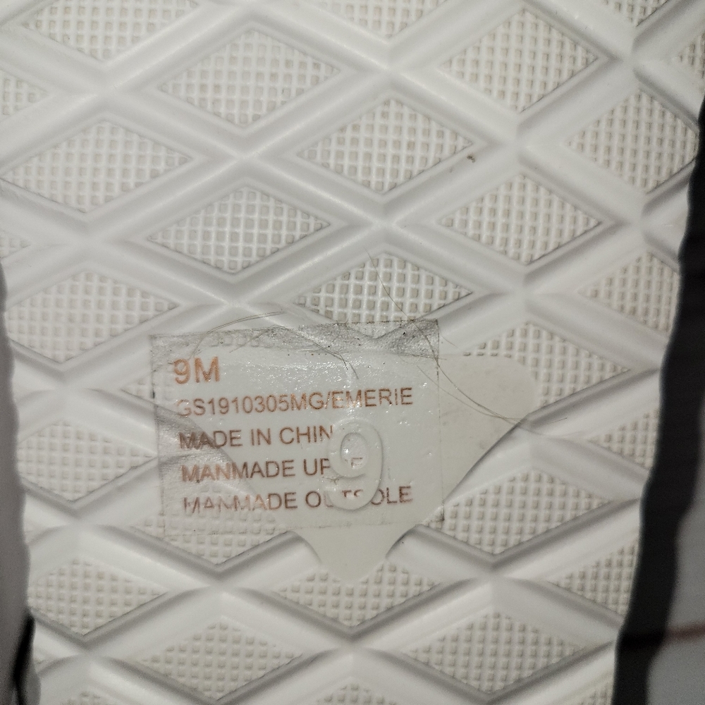 Mia Girl White Rubber Sandals Size 9 - Picture 7 of 7